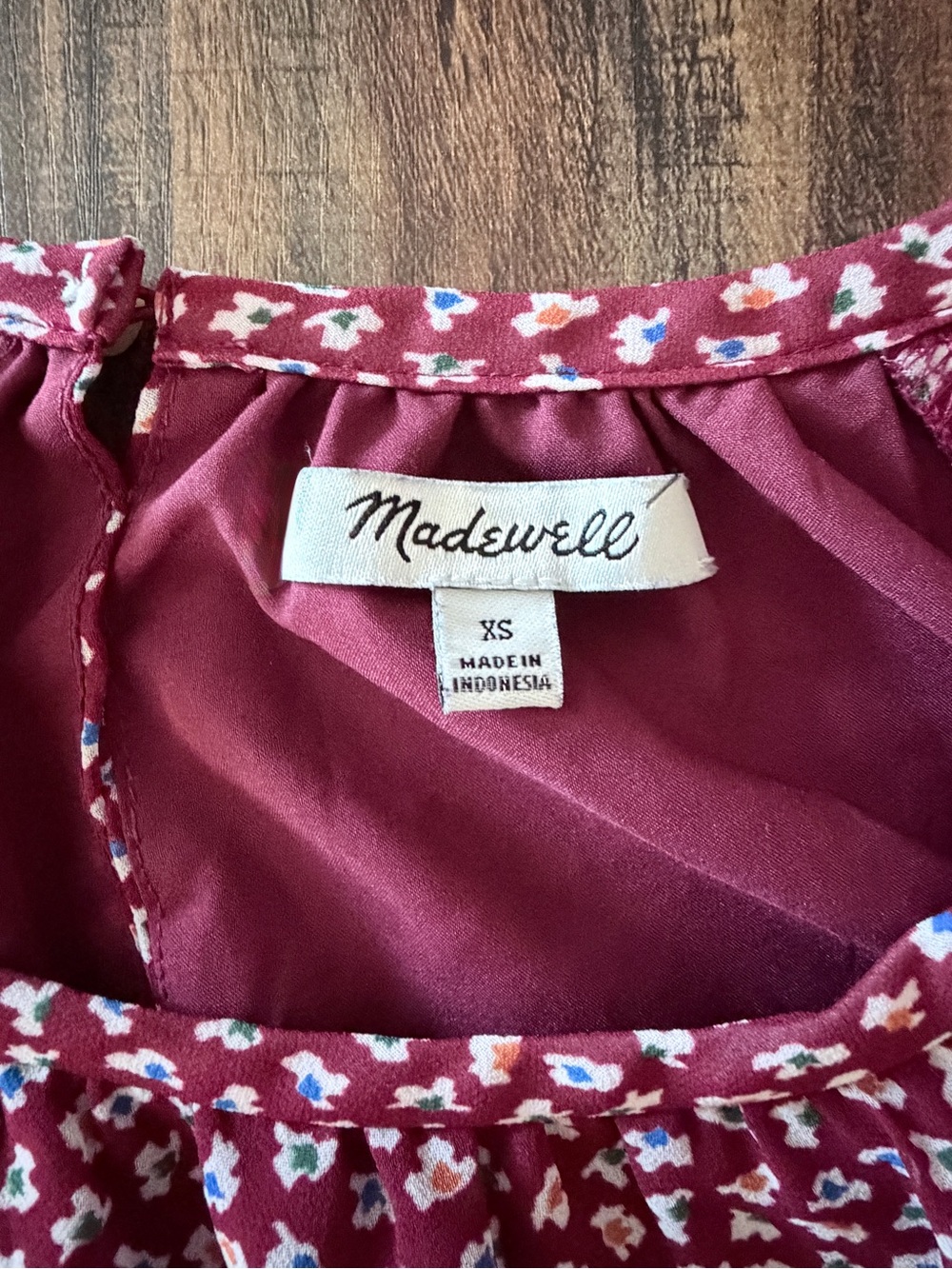 Madewell Floral Ruffle Flutter Short Sleeve Blouse Top Maroon Burgundy XS - Picture 6 of 8